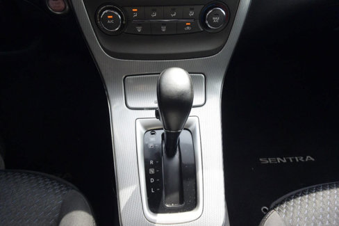 Used 2014 Nissan Sentra SR w/ SR Driver Package image 22
