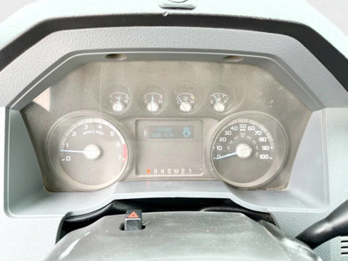 Used 2015 Ford F250 XL w/ Power Equipment Group image 9