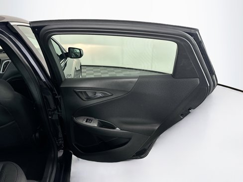Used 2023 Chevrolet Malibu LT image 27