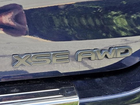 Used 2022 Toyota Highlander XSE image 30