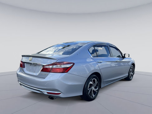 Used 2016 Honda Accord LX image 9
