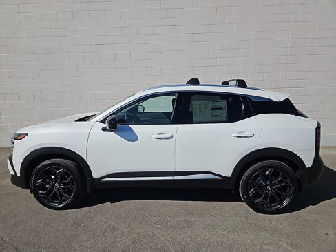 New 2026 Nissan Kicks SR w/ SR Premium Package image 7