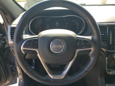Used 2021 Jeep Grand Cherokee Laredo X image 13