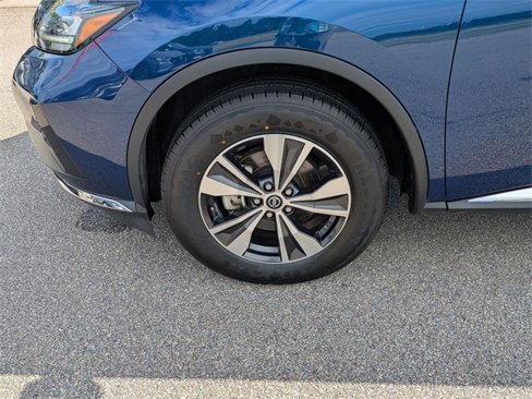 Used 2022 Nissan Murano SV image 10