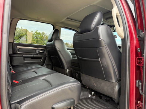 Used 2018 RAM 2500 Laramie w/ Sport Appearance Group image 20