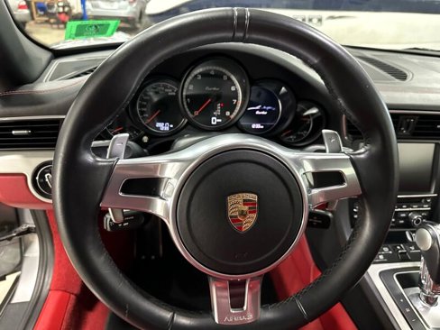 Used 2015 Porsche 911 Turbo image 23