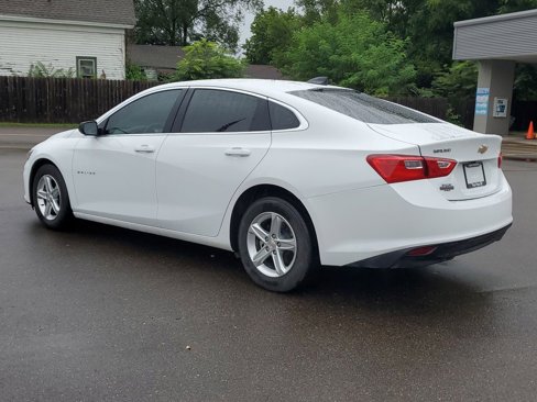 Used 2023 Chevrolet Malibu LS image 4