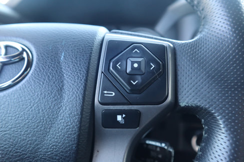 Used 2016 Toyota Tacoma TRD Off-Road image 66