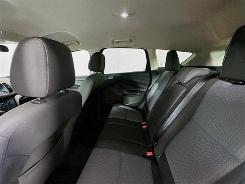 Used 2017 Ford Escape SE w/ Equipment Group 201A image 24