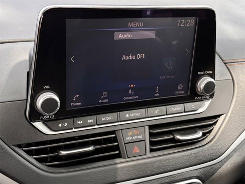 Used 2022 Nissan Altima 2.5 SR image 17