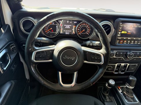 Used 2019 Jeep Wrangler Unlimited Sahara image 13