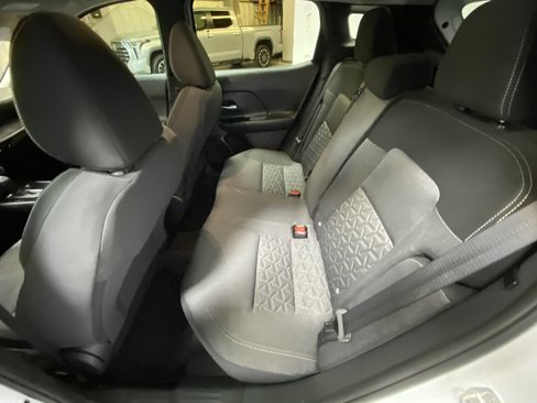 Used 2025 Nissan Kicks SV image 23