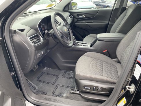 Used 2024 Chevrolet Equinox LT image 16