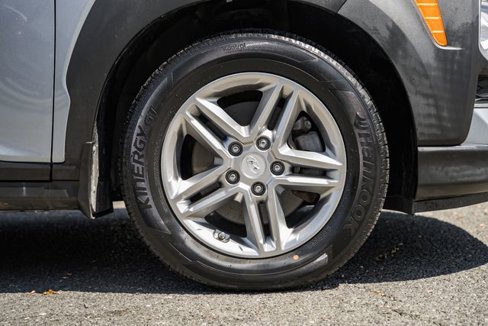 Used 2021 Hyundai Kona SE w/ Cargo Package image 17