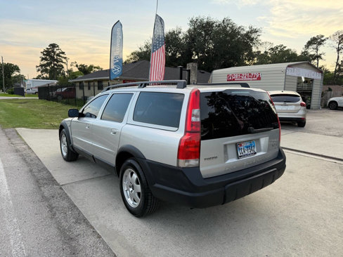 Used 2004 Volvo XC70 image 12