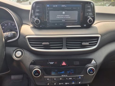Used 2019 Hyundai Tucson Limited image 26