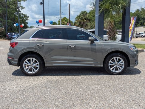 Used 2022 Audi Q3 2.0T Premium Plus image 8