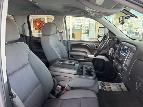 Used 2018 Chevrolet Silverado 1500 LT w/ LPO, Black Pack image 30