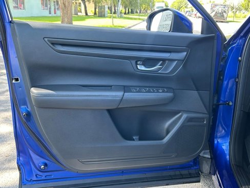 Used 2023 Honda CR-V LX image 21