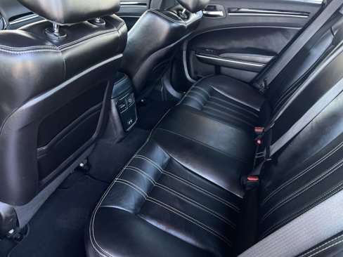 Used 2023 Chrysler 300 S image 24