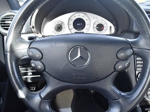 Used 2008 Mercedes-Benz CLK 350 Coupe image 23