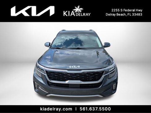 Certified 2023 Kia Seltos SX w/ SX Sunroof Package image 2