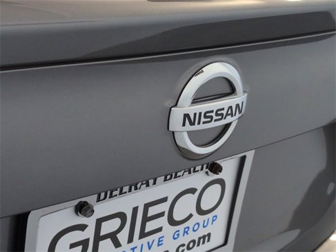 Used 2021 Nissan Rogue Sport S image 12