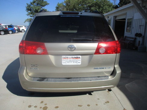 Used 2008 Toyota Sienna LE image 14