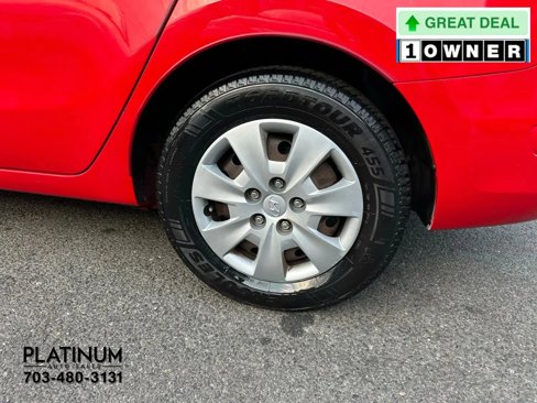 Used 2011 Hyundai Elantra GLS image 21