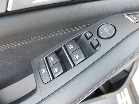 Used 2024 BMW X5 sDrive40i image 16