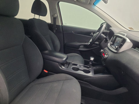 Used 2020 Kia Sorento S image 21