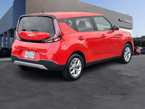 Used 2023 Kia Soul LX w/ Option Group 015 image 2