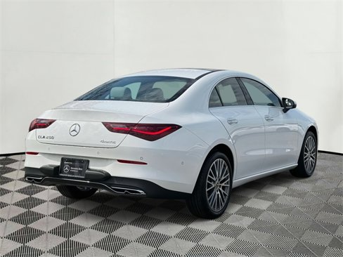 Used 2025 Mercedes-Benz CLA 250 4MATIC image 10