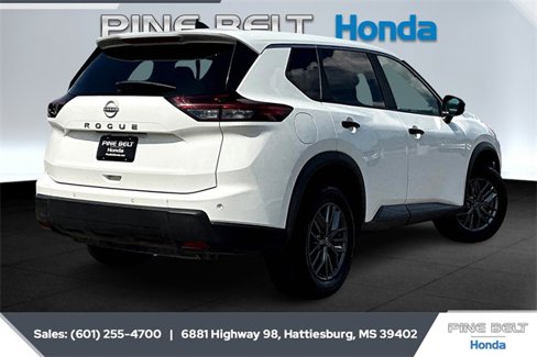 Used 2024 Nissan Rogue S image 11