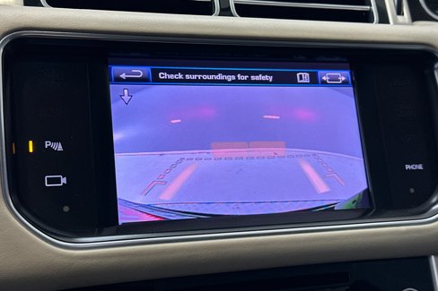 Used 2013 Land Rover Range Rover HSE image 26