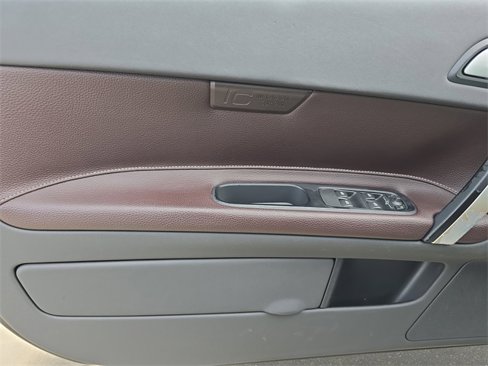 Used 2012 Volvo C70 T5 image 27