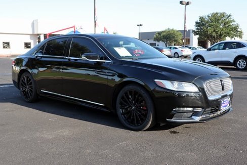 Used 2017 Lincoln Continental Select image 12