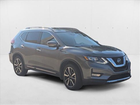 Used 2020 Nissan Rogue SL image 3