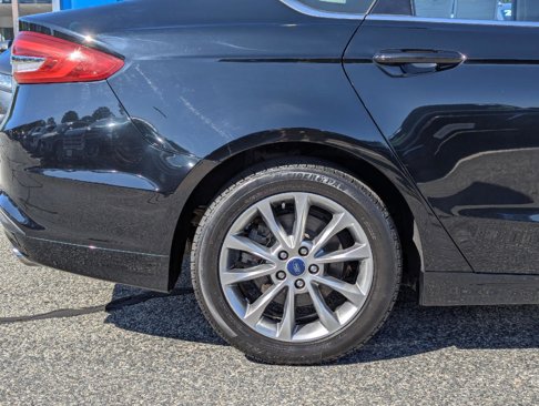 Used 2017 Ford Fusion S image 30