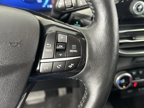 Used 2021 Ford Escape Titanium image 33