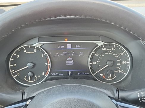 Used 2023 Nissan Altima 2.5 SV w/ SV Premium Package image 24