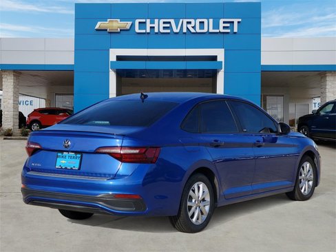 Used 2023 Volkswagen Jetta Sport image 6