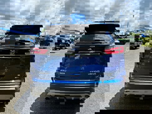 Used 2020 Ford Edge Titanium w/ Class II Trailer Tow Package image 4