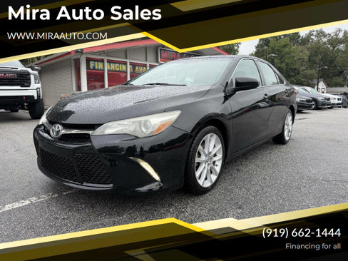 Used 2015 Toyota Camry XSE image 1