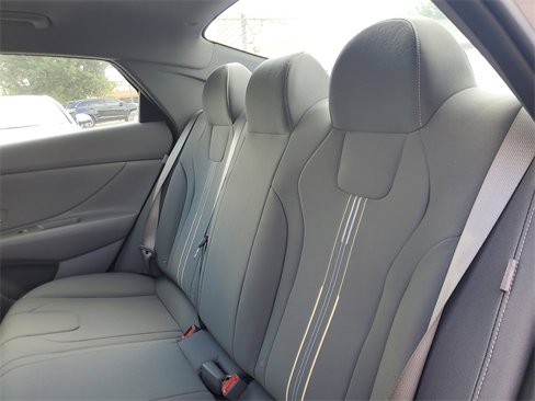New 2025 Hyundai Elantra Sport image 7