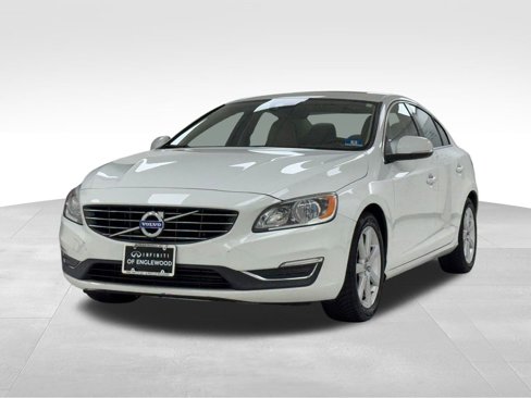 Used 2016 Volvo S60 T5 Premier image 3