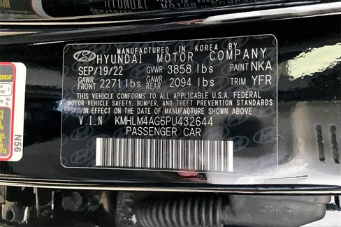 Used 2023 Hyundai Elantra SEL w/ Cargo Package image 32