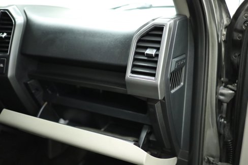 Used 2018 Ford F150 XLT w/ Equipment Group 302A Luxury image 50
