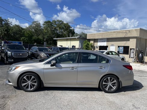 Used 2017 Subaru Legacy 2.5i Limited image 8