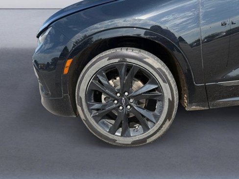 Used 2019 Chevrolet Blazer RS w/ Sun and Wheels Package image 14